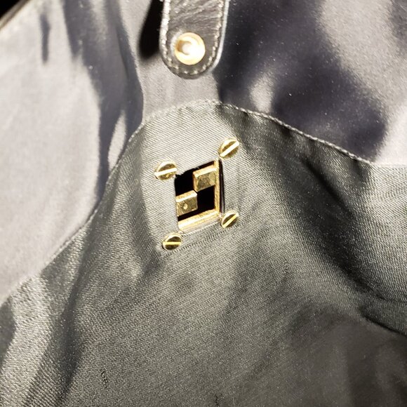 Fendi Leather trim/Handle Bag, Black Nylon Gold-Tone Hardware Tote Bag - Picture 7 of 13